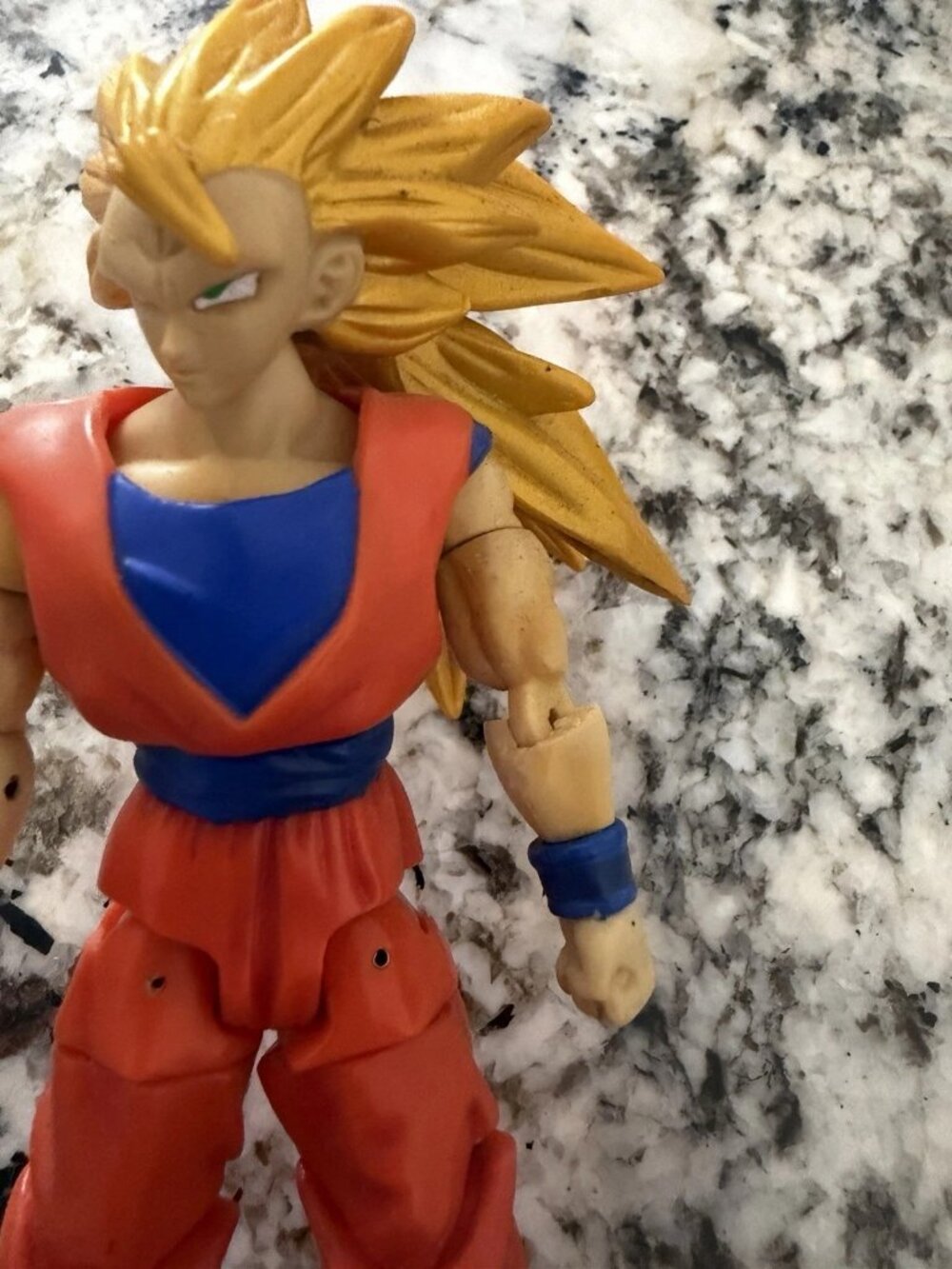 Dragon Ball Z GT SSJ3 Goku Ultimate Series Broken Elbow